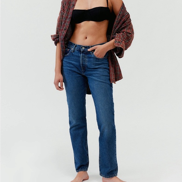 Levi’s 501 Jean - Picture 2 of 3